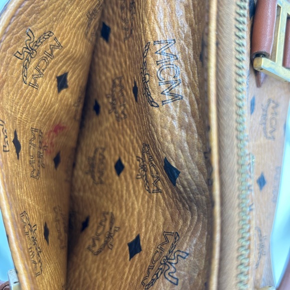 MCM VISETOS Boston bag cognac in color. - Picture 6 of 10